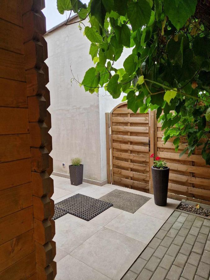 Akacjowy Kacik Caloroczny Ogrzewany Villa Kąty Rybackie Exteriör bild
